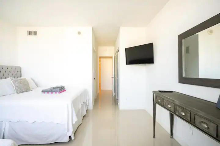 Ocean Reserve Sunny Isles 11Th Str-02330 Apartment Маями Бийч Екстериор снимка